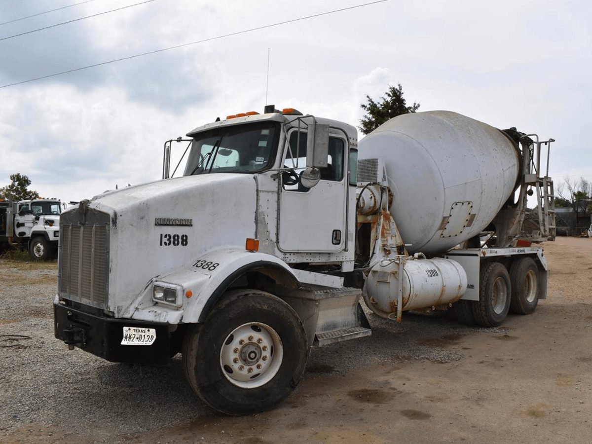 Concrete Truck Pilotruck